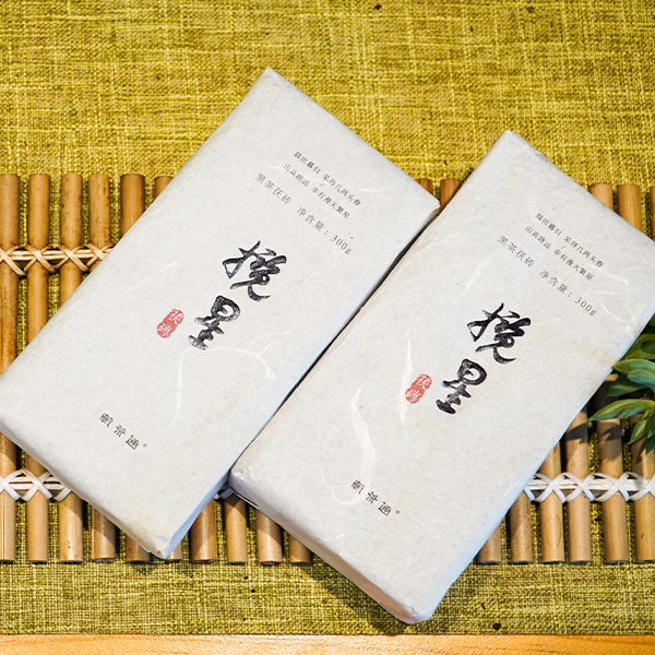 蘭興福珠煉瓦茶（星空濃い茶煉瓦）